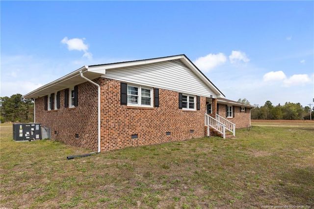 2890 Fulford Mcmillian Road, Raeford, NC 28376