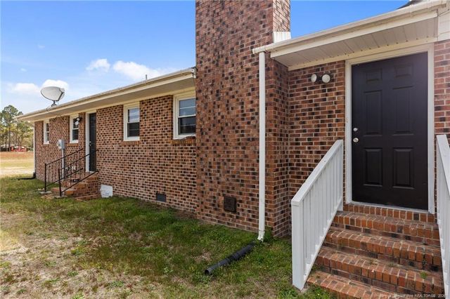 2890 Fulford Mcmillian Road, Raeford, NC 28376