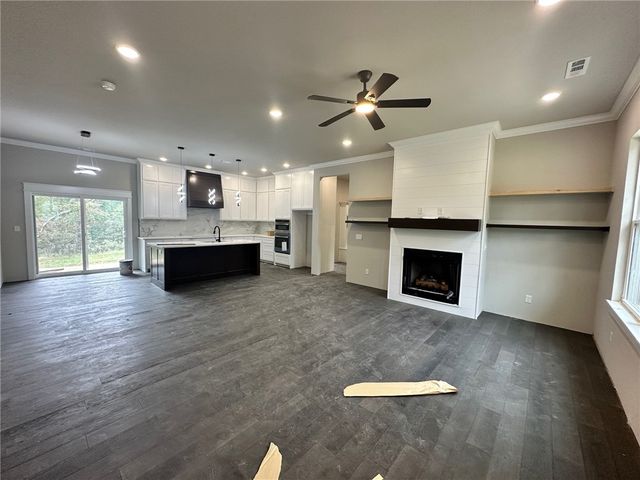 20 Leawood Lane, Bella Vista, AR 72715