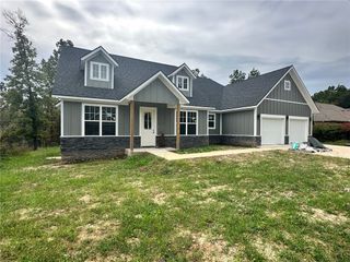 20 Leawood Lane, Bella Vista, AR 72715