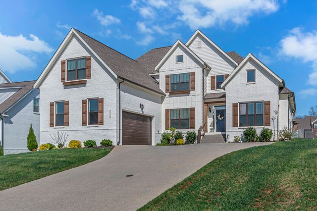 8009 Brightwater Way, Spring Hill, TN 37174