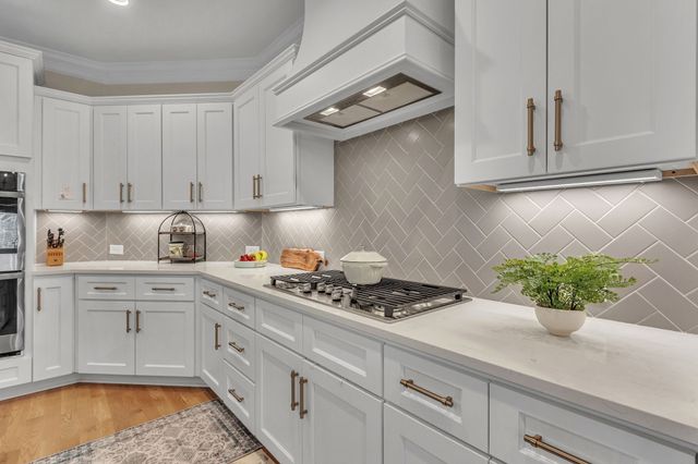 8009 Brightwater Way, Spring Hill, TN 37174