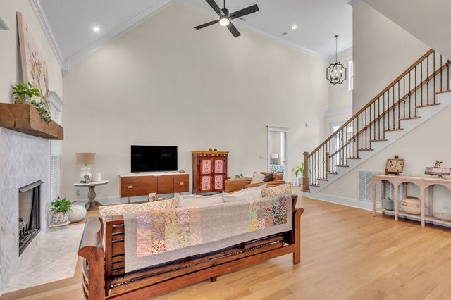 8009 Brightwater Way, Spring Hill, TN 37174