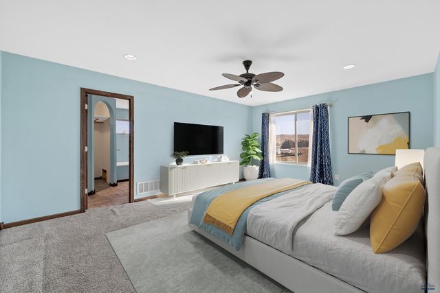 107 FOX TRAIL, Box Elder, SD 57719