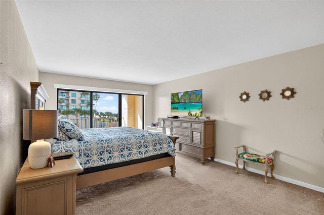 1480 GULF BOULEVARD 202, Clearwater Beach, FL 33767