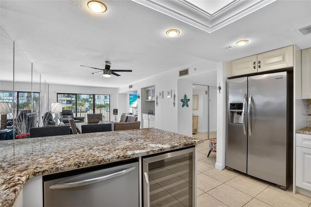 1480 GULF BOULEVARD 202, Clearwater Beach, FL 33767