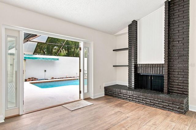 5023 JAMAICA CIRCLE 6, Orlando, FL 32808