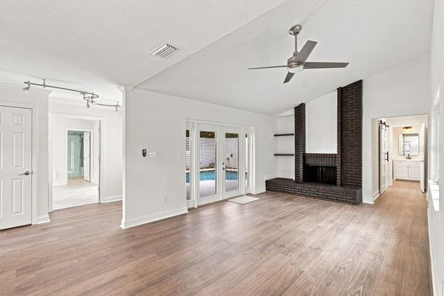 5023 JAMAICA CIRCLE 6, Orlando, FL 32808