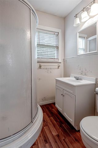2538 Sycamore Avenue, Huntsville, TX 77340