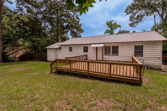 2538 Sycamore Avenue, Huntsville, TX 77340