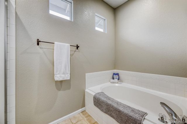 176 Whitehaven Circle, Highlands Ranch, CO 80129