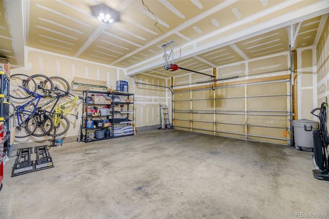 176 Whitehaven Circle, Highlands Ranch, CO 80129