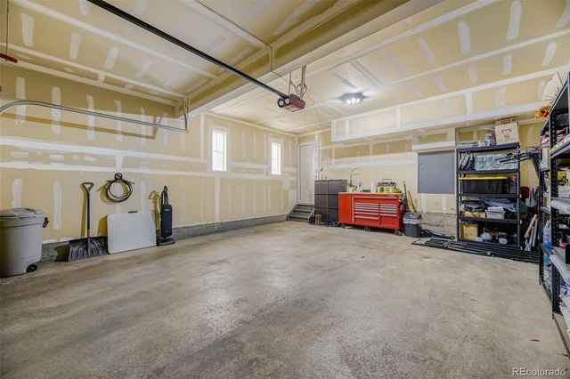 176 Whitehaven Circle, Highlands Ranch, CO 80129