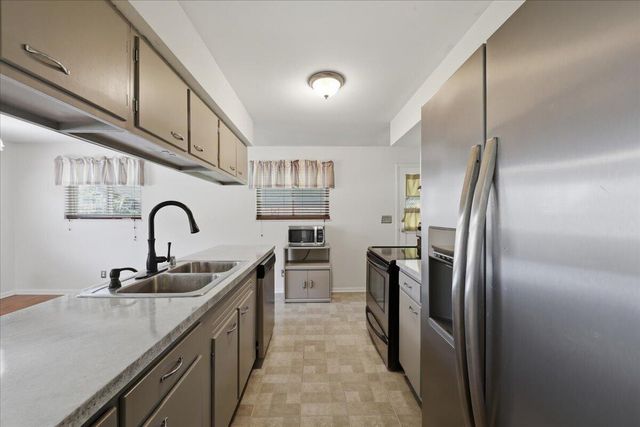 115 Moock Road, Southgate, KY 41071