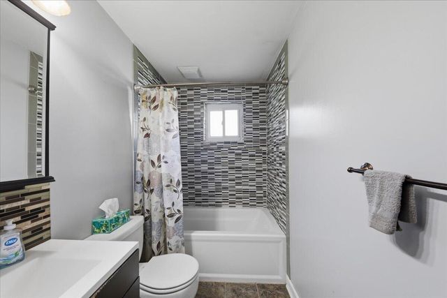 115 Moock Road, Southgate, KY 41071