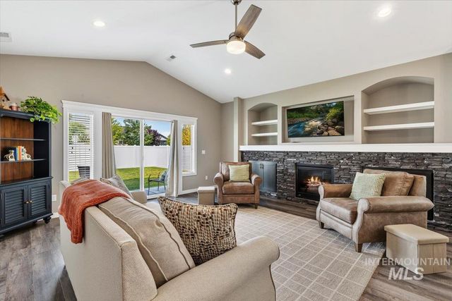 3812 Bozeman, Caldwell, ID 83605