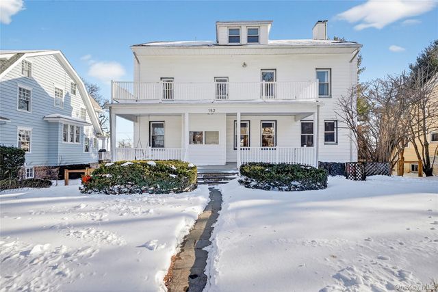 152 Sutton Manor Road, New Rochelle, NY 10801