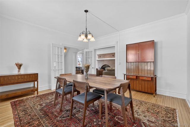 152 Sutton Manor Road, New Rochelle, NY 10801