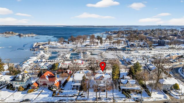 152 Sutton Manor Road, New Rochelle, NY 10801