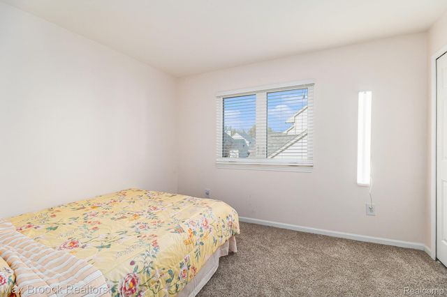 25731 Abbey Drive, Novi, MI 48374