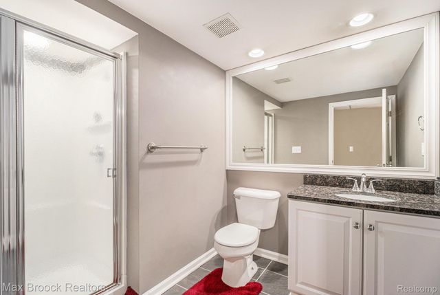 25731 Abbey Drive, Novi, MI 48374