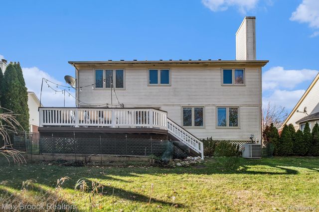 25731 Abbey Drive, Novi, MI 48374