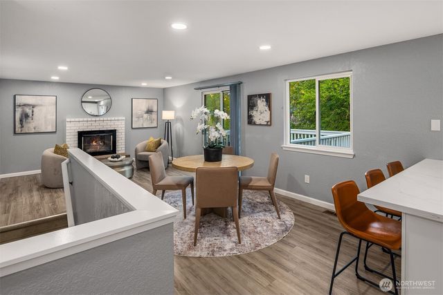 14328 85th Place NE, Kirkland, WA 98034