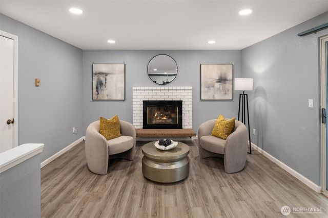 14328 85th Place NE, Kirkland, WA 98034