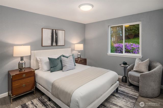 14328 85th Place NE, Kirkland, WA 98034