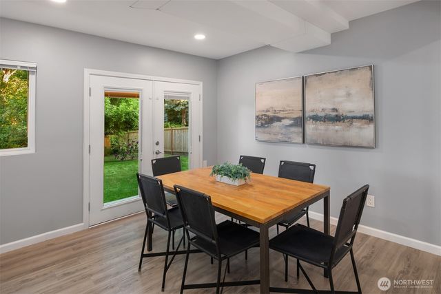 14328 85th Place NE, Kirkland, WA 98034