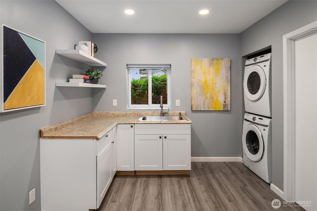14328 85th Place NE, Kirkland, WA 98034