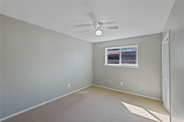 225 Terlingua Dr, Portland, TX 78374