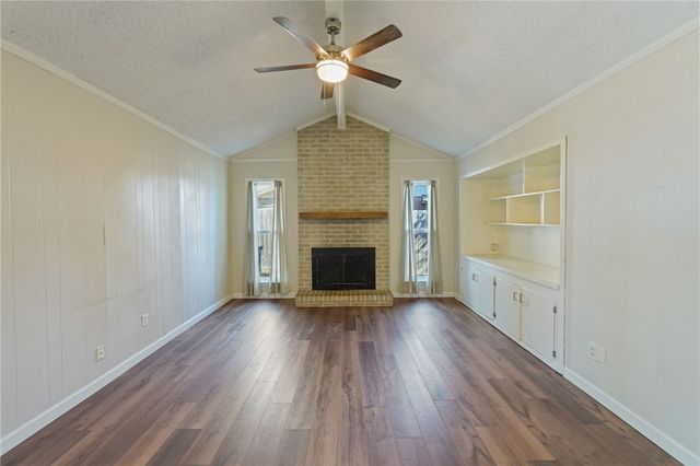 225 Terlingua Dr, Portland, TX 78374