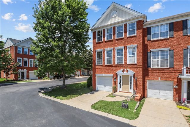 7252 Highway 70 S Apt 101, Nashville, TN 37221