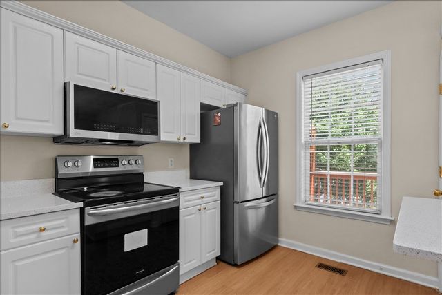 7252 Highway 70 S Apt 101, Nashville, TN 37221