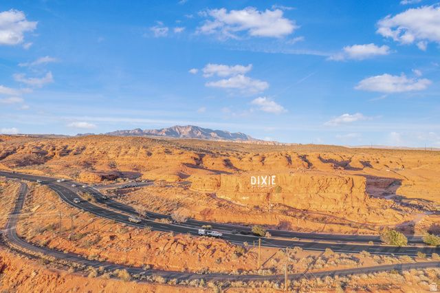 58 E 250 N, St. George, UT 84770