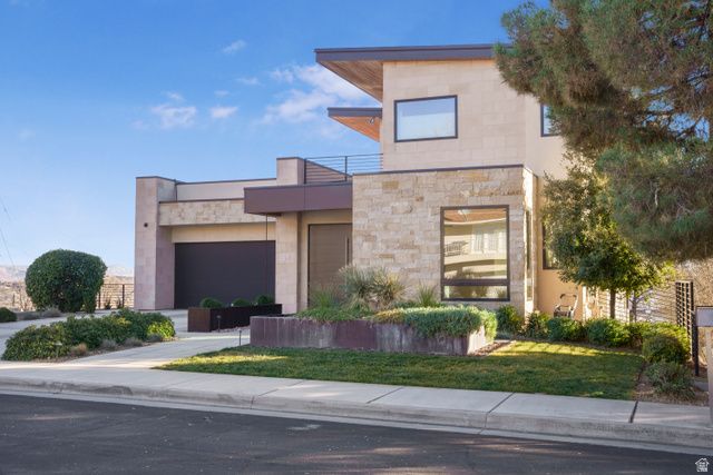 58 E 250 N, St. George, UT 84770