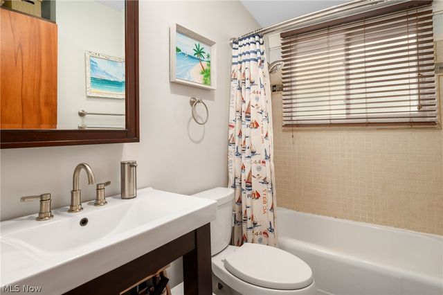 2398 Chestnut Drive, Westlake, OH 44145