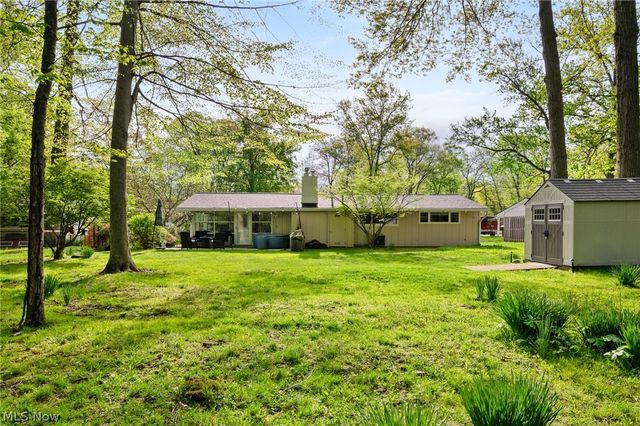 2398 Chestnut Drive, Westlake, OH 44145