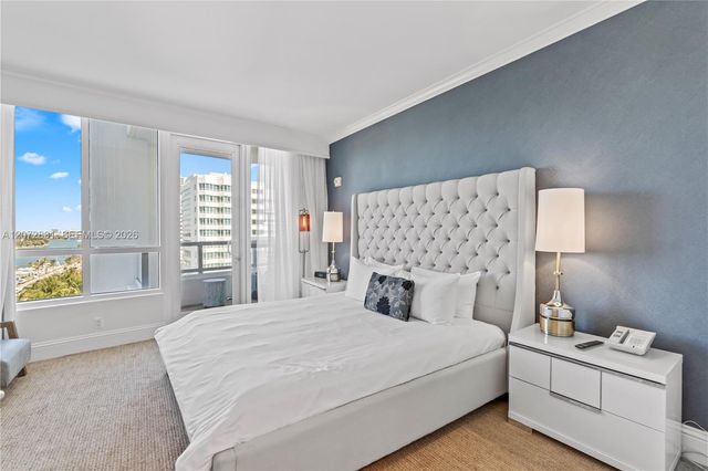 4401 Collins Avenue 915, Miami Beach, FL 33140