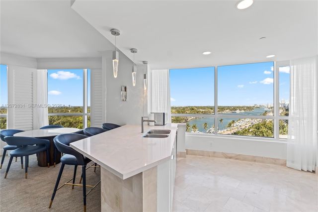4401 Collins Avenue 915, Miami Beach, FL 33140