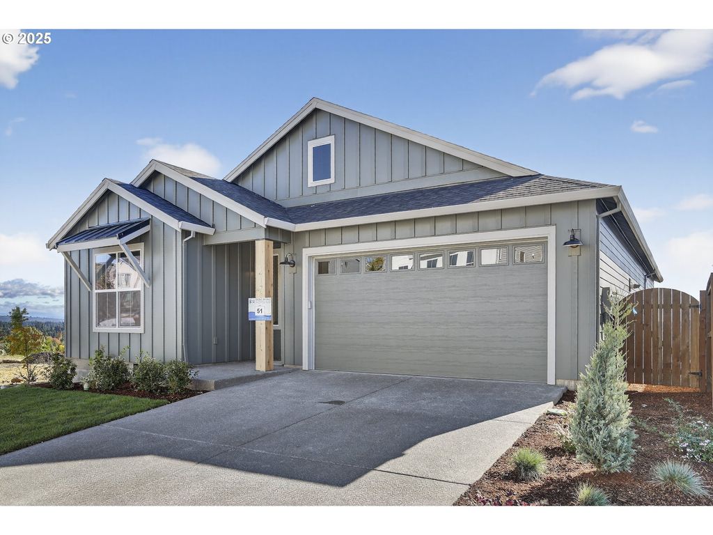 12122 Sw Autumnview St, Tigard, OR 97224
