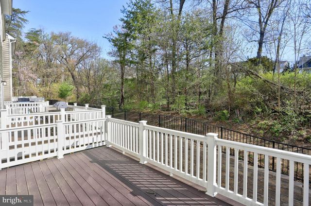 1811 WIND GATE RD, Baltimore, MD 21227