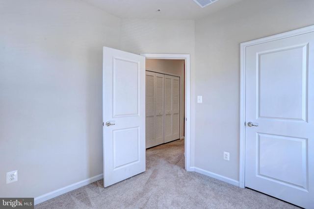 1811 WIND GATE RD, Baltimore, MD 21227