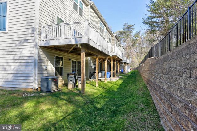 1811 WIND GATE RD, Baltimore, MD 21227