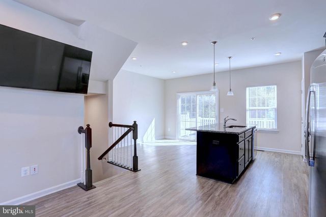 1811 WIND GATE RD, Baltimore, MD 21227