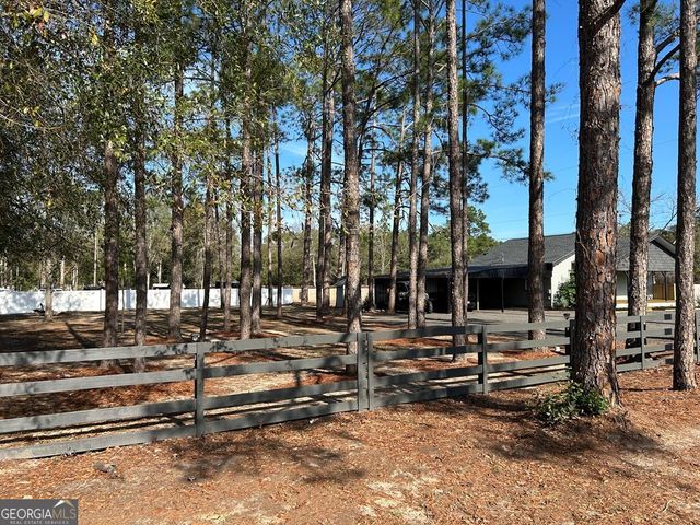158 Shephards Bridge Road, Reidsville, GA 30453