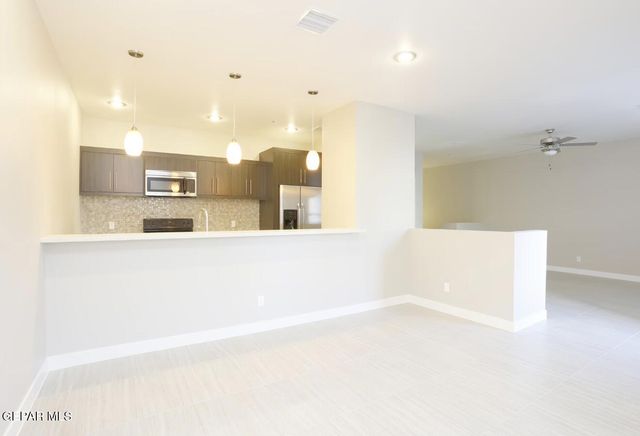 410 Thorn Avenue 8, El Paso, TX 79912