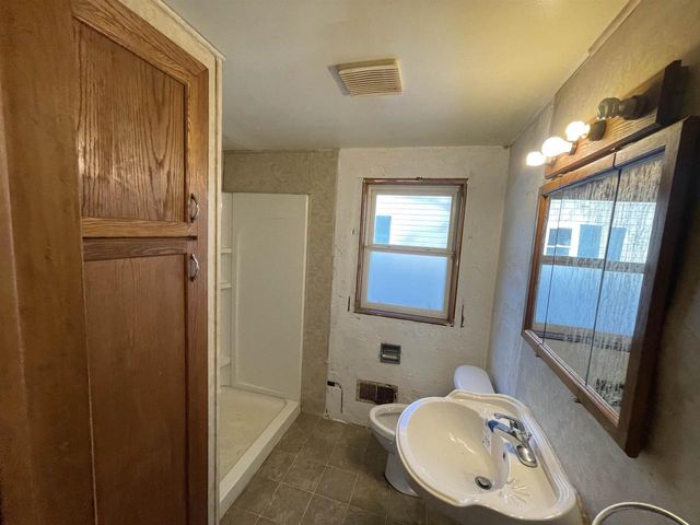 492 COTTAGE GROVE AVENUE, Green Bay, WI 54304