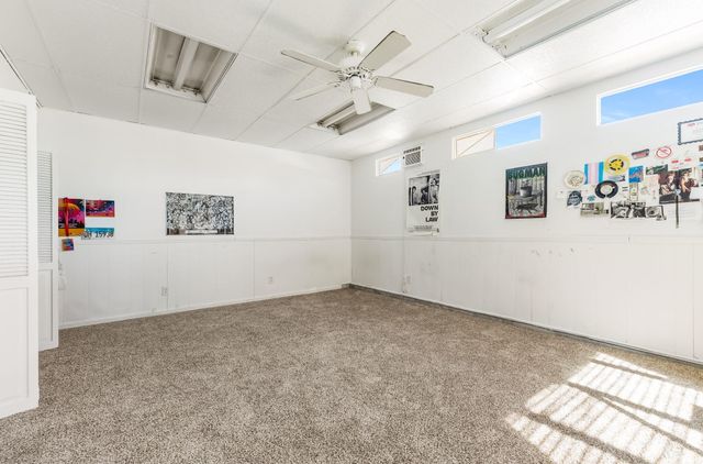 6208 Alta Monte Avenue NE, Albuquerque, NM 87110